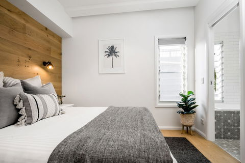 A PERFECT STAY Luxe & Bloom - Newcastle Accommodation 0