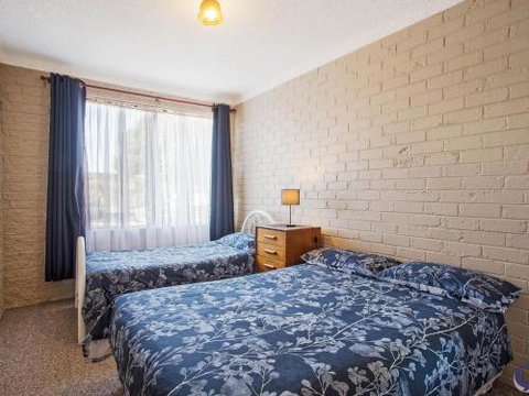 Apollo Unit 12 - New Castle Tourism 4