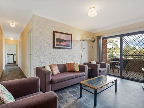 Apollo Unit 14 - New Castle Tourism 1