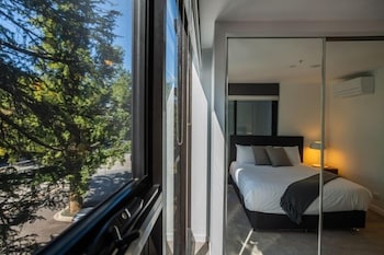 Accommodate Canberra Midnight Apartments - New Castle Tourism 3