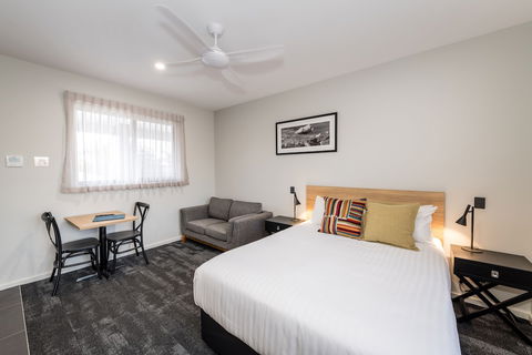 Avenue Motel Apartments - Newcastle Accommodation 2