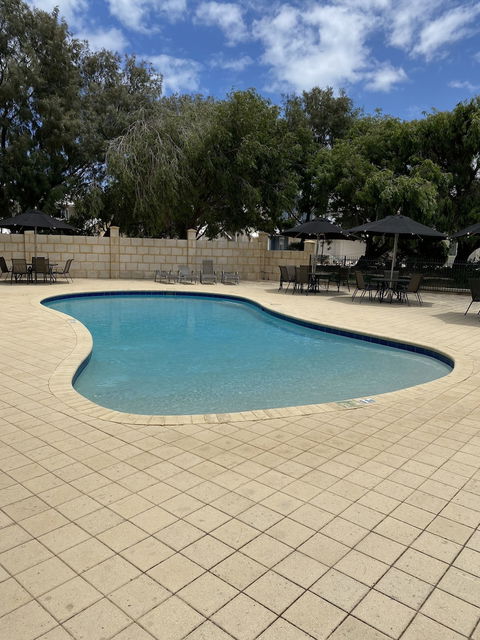 Seaview Apartment - New Castle Tourism 0