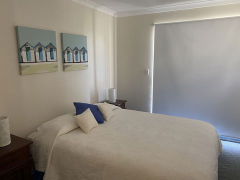 Seaview Apartment - New Castle Tourism 6