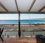 Canal Rocks Beachfront Apartments - Newcastle Accommodation