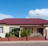 Playford Lodge - Newcastle Accommodation
