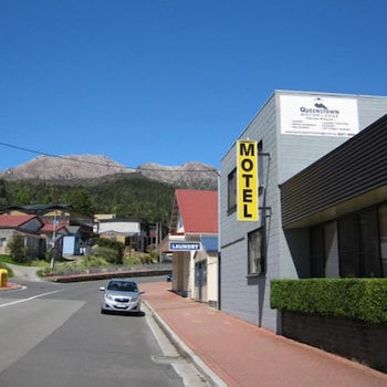 Queenstown Motor Lodge - New Castle Tourism 0
