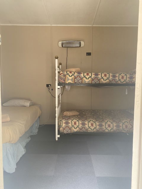 Mountain View Motel Queenstown - New Castle Tourism 4