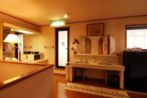 Honeybee Farm Country Cottages - Newcastle Accommodation 2