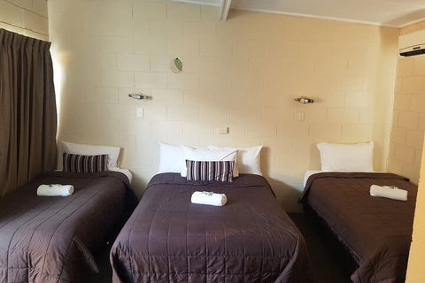Windsor Hotel Dalby - Newcastle Accommodation 1