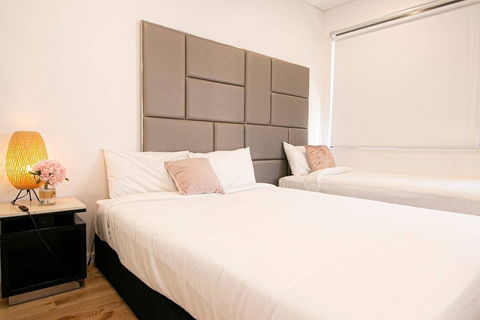 E06-darling Harbour Studio - Newcastle Accommodation 6