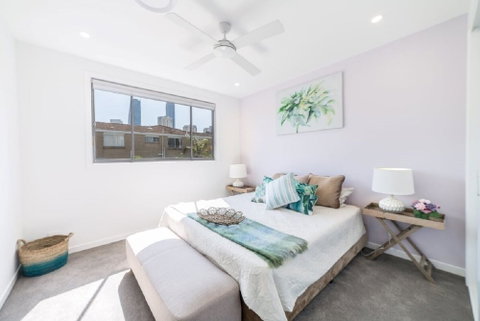 GC Private Homes - Waterfront Villas - Newcastle Accommodation 3