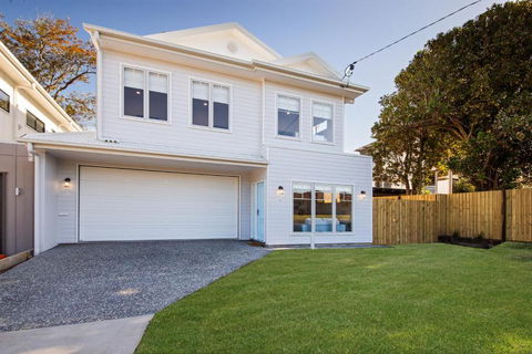 11 Ann Street Coolum Beach - Newcastle Accommodation 6
