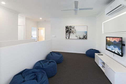 11 Ann Street Coolum Beach - Newcastle Accommodation 1