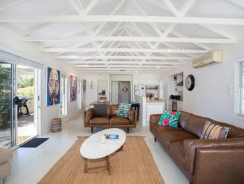 Conjola Park NSW Newcastle Accommodation