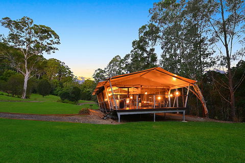 Stary Nights Luxury Camping - Newcastle Accommodation 2