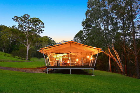 Stary Nights Luxury Camping - Newcastle Accommodation 0