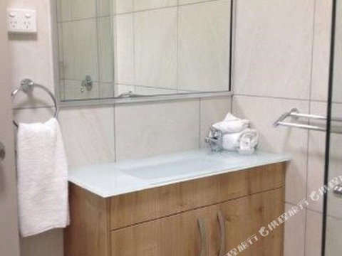 BEST WESTERN CASTLE LODGE MOTEL - Newcastle Accommodation 3
