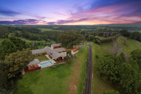 A PERFECT STAY - Serene Myocum - New Castle Tourism 1