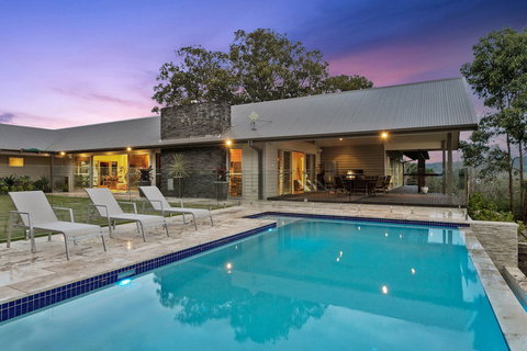 A PERFECT STAY - Serene Myocum - New Castle Tourism 5