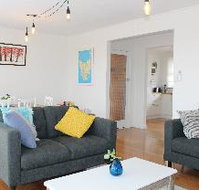 Newly Renovated Unit Waters Edge - Newcastle Accommodation