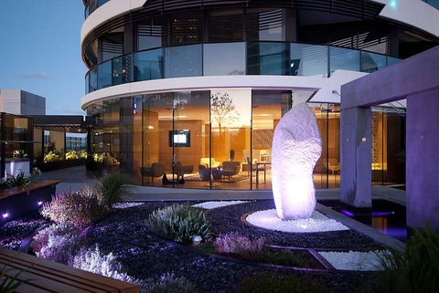 Oracle Resort - Holidays Gold Coast - Newcastle Accommodation 6