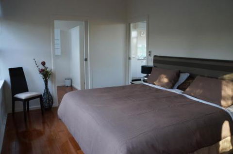 Harmony At Tower Hill Apartment - Newcastle Accommodation 6
