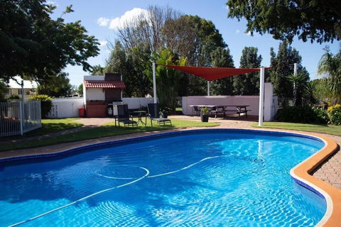 Bundaberg Spanish Motor Inn - New Castle Tourism 3