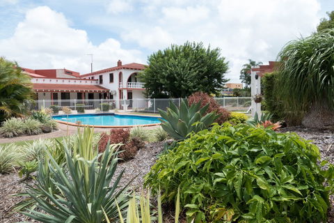Bundaberg Spanish Motor Inn - New Castle Tourism 2