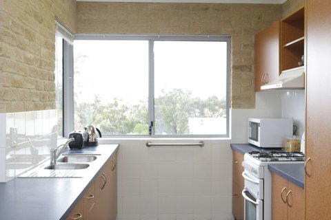 ECU Village Bunbury - New Castle Tourism 4