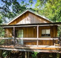 Mt Glorious Getaways - New Castle Tourism