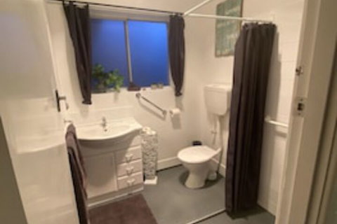 Apartment On Tennyson - New Castle Tourism 0