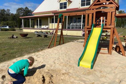 The Residence At Elbourne Wines - Newcastle Accommodation 2