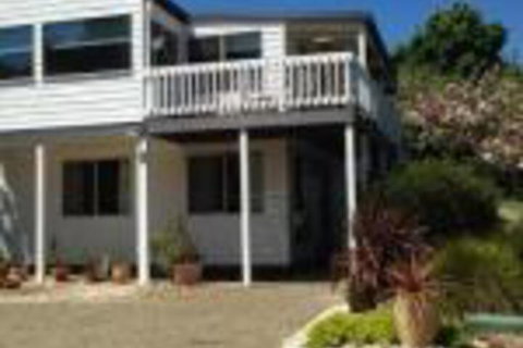 Yarra Glen Bed & Breakfast - Newcastle Accommodation 0