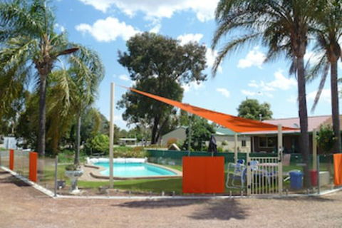 Kanimbla Motor Inn - New Castle Tourism 0