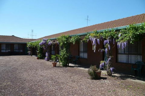 Kanimbla Motor Inn - New Castle Tourism 1