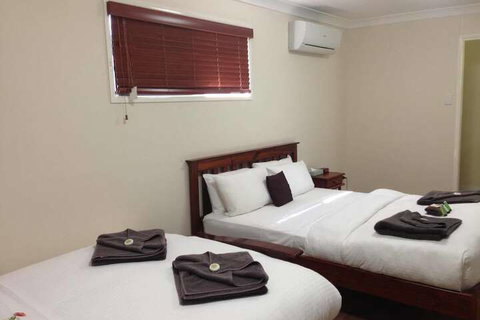 Mapleton Cabins & Caravan Park - Newcastle Accommodation 5