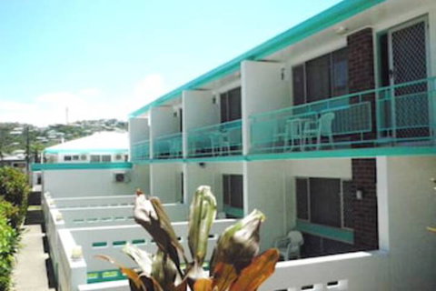 Townsville Seaside Apartments - Newcastle Accommodation 4