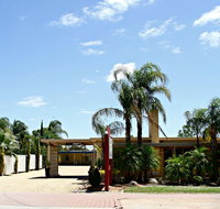 Renmark Motor Inn Motel - Newcastle Accommodation