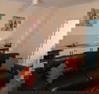 Hahndorf Oak Tree Cottages - Newcastle Accommodation