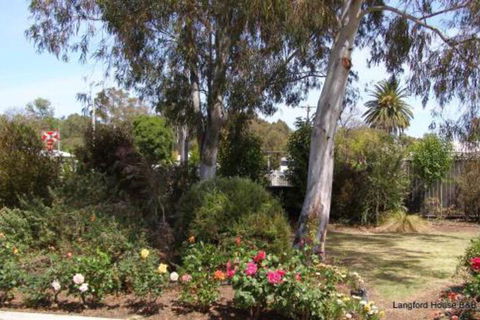 Langford House B & B - New Castle Tourism 0