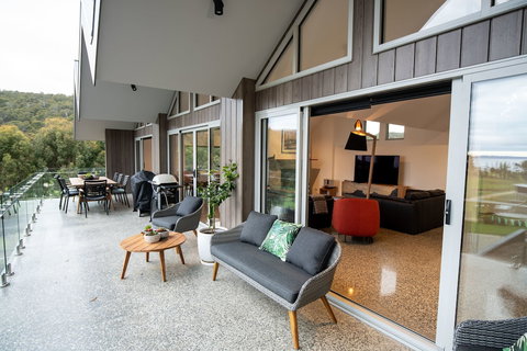 Adventure Bay Retreat - New Castle Tourism 2