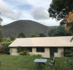 Warburton Holiday House - New Castle Tourism