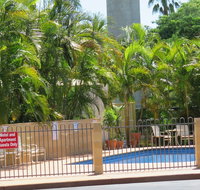 Emerald Gardens Motel  Apartments - Newcastle Accommodation