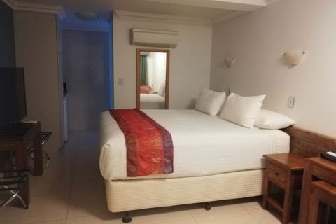 Point Samson Resort - New Castle Tourism 5