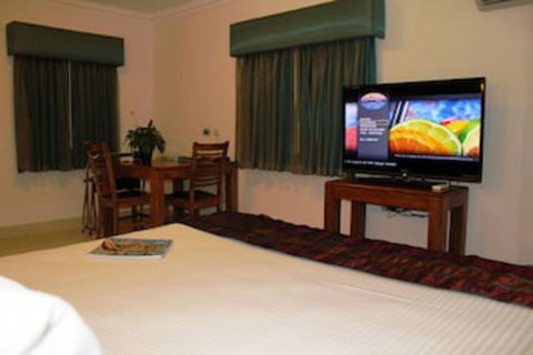 Point Samson Resort - New Castle Tourism 4