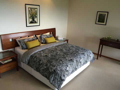 Braeside Bed & Breakfast - Newcastle Accommodation 5