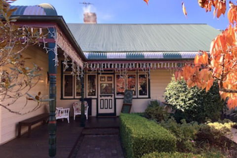 Glenella Guesthouse - New Castle Tourism 0