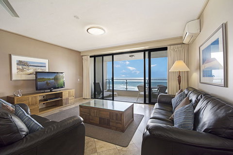 Clubb Coolum Beach Resort - Newcastle Accommodation 5