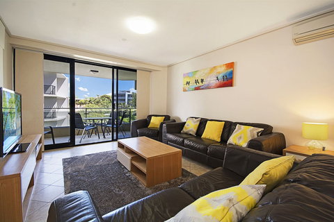 Clubb Coolum Beach Resort - Newcastle Accommodation 2