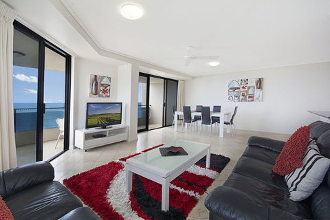Clubb Coolum Beach Resort - Newcastle Accommodation 3